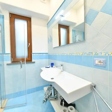 Relais Maison De Charles Nocleg ze śniadaniem