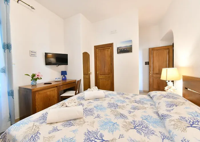 Relais Maison De Charles Bed & Breakfast Ischia