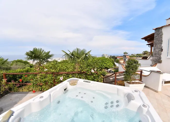 Relais Maison De Charles 4*