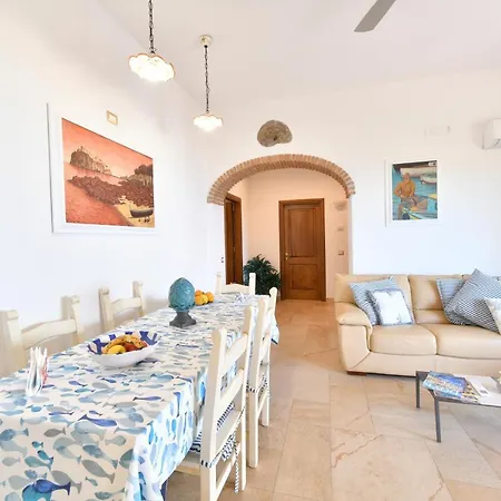 Relais Maison De Charles Oda ve Kahvaltı Ischia